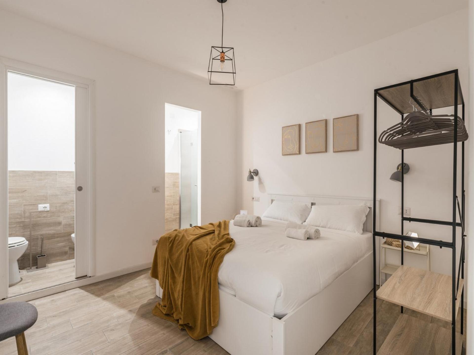 The Best Rent - Three-Room Apartment Near The Colosseum Рим Екстер'єр фото