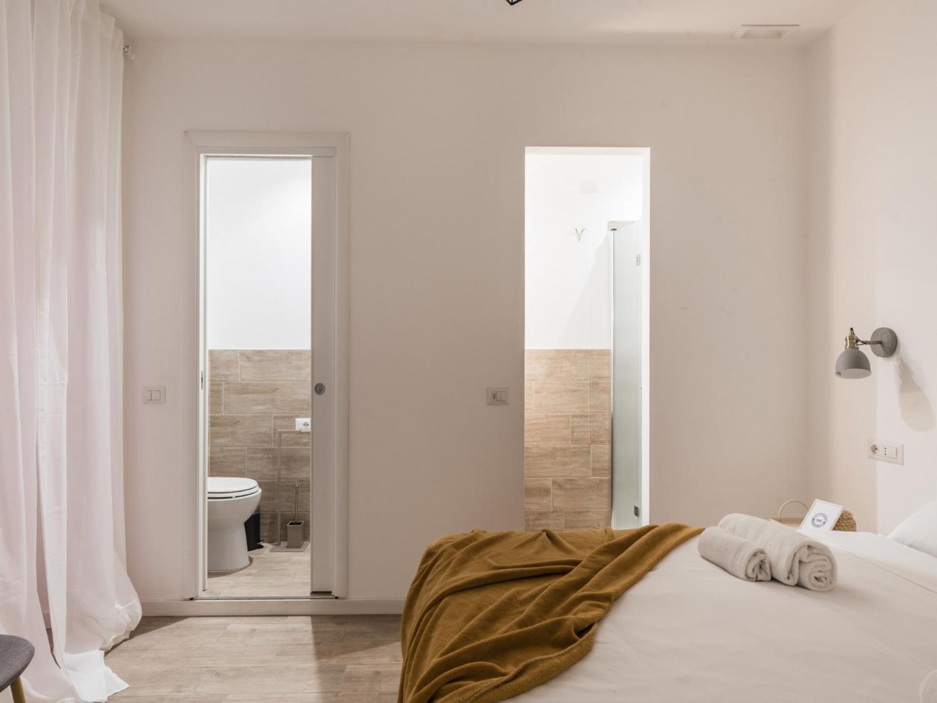 The Best Rent - Three-Room Apartment Near The Colosseum Рим Екстер'єр фото