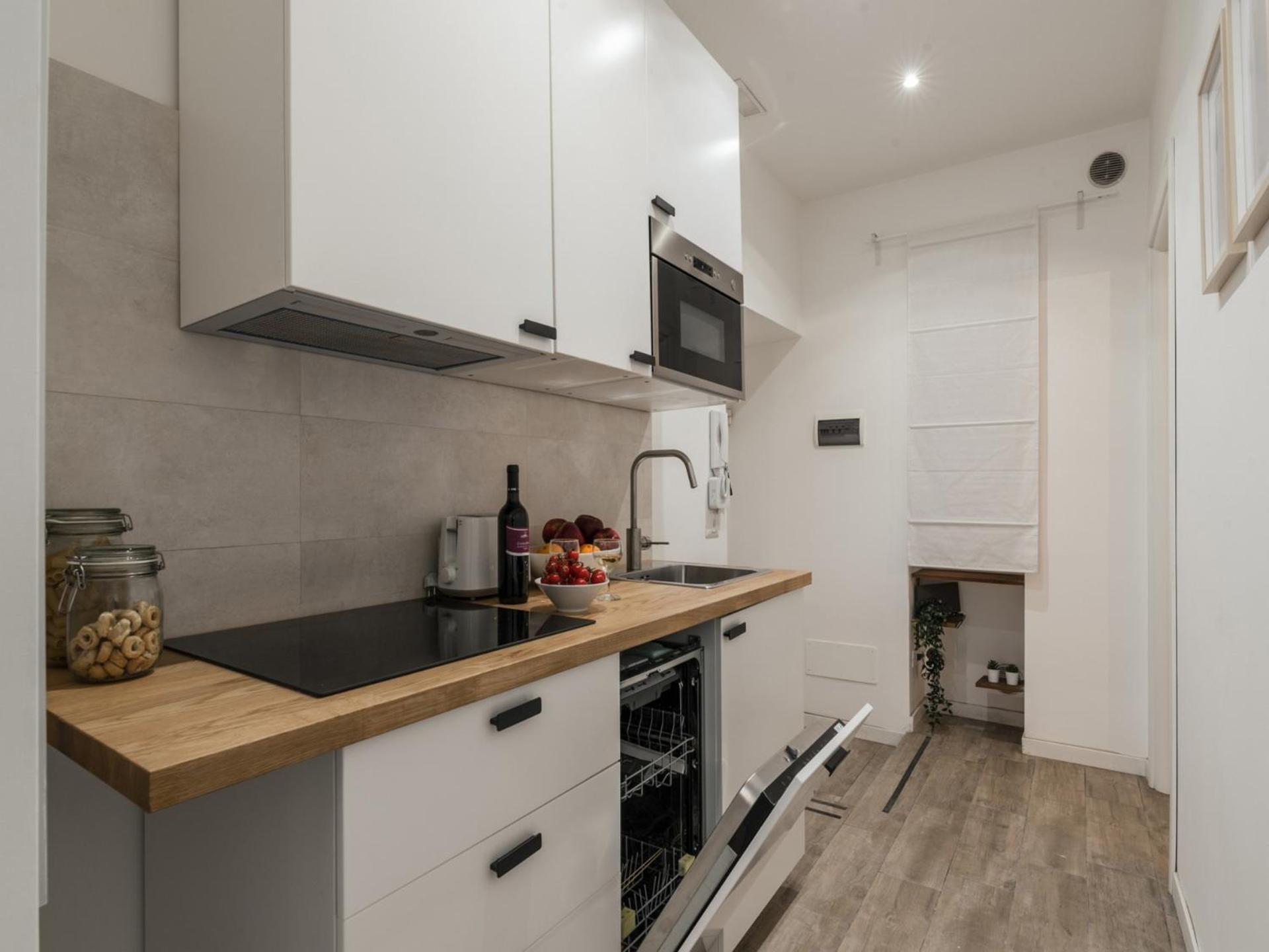 The Best Rent - Three-Room Apartment Near The Colosseum Рим Екстер'єр фото