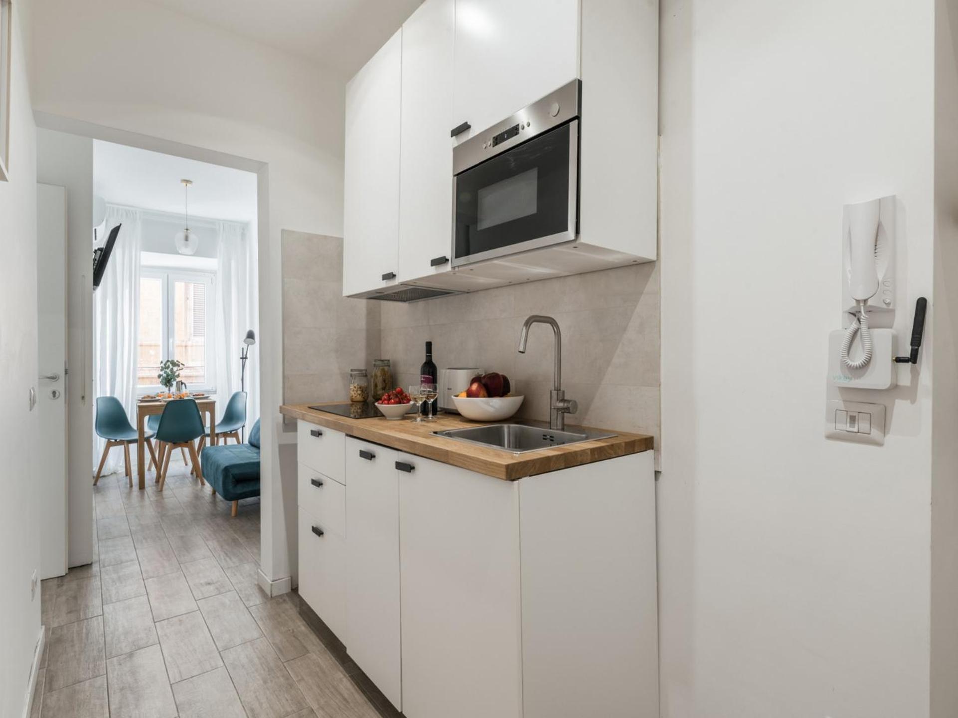 The Best Rent - Three-Room Apartment Near The Colosseum Рим Екстер'єр фото