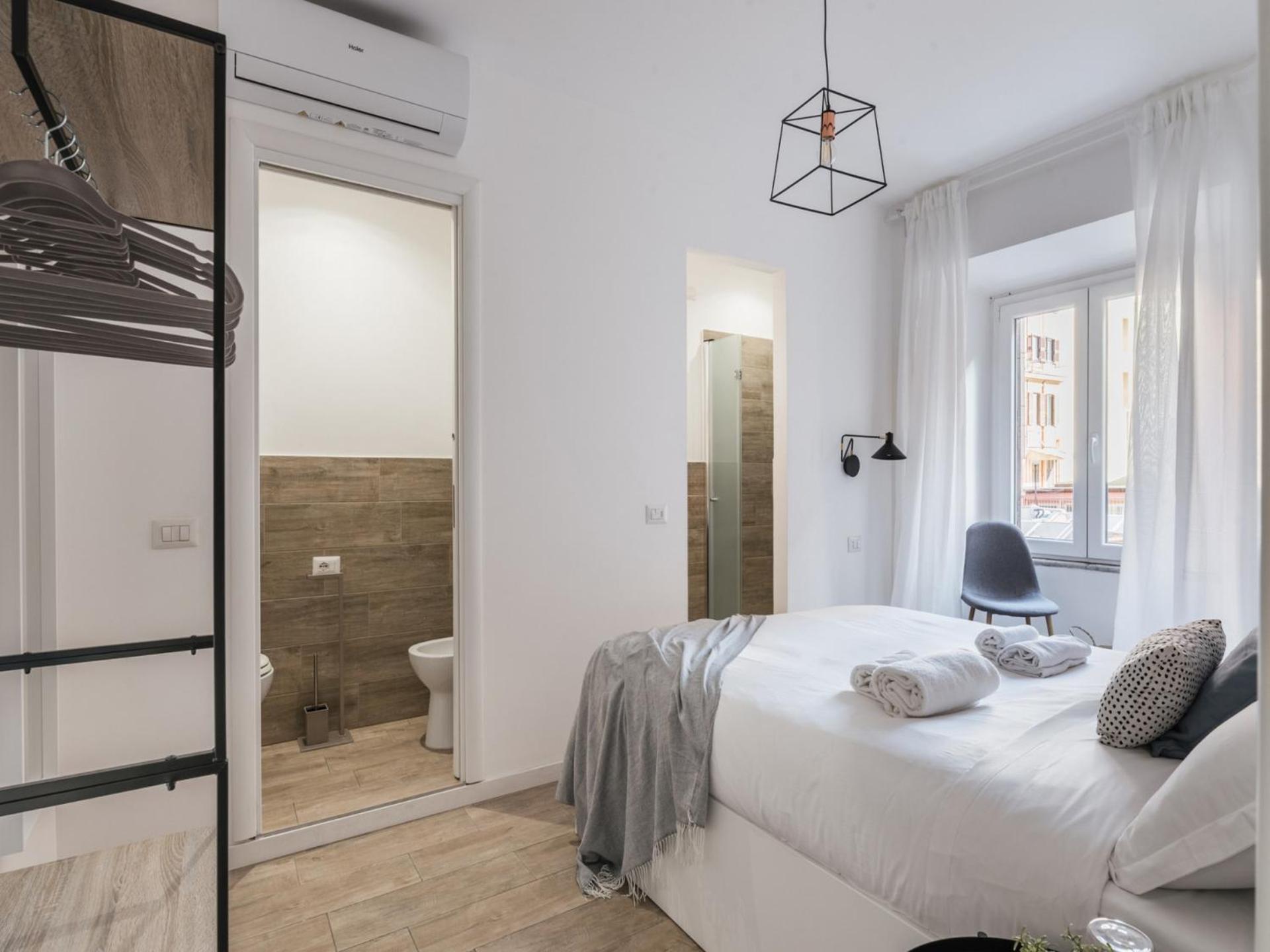 The Best Rent - Three-Room Apartment Near The Colosseum Рим Екстер'єр фото
